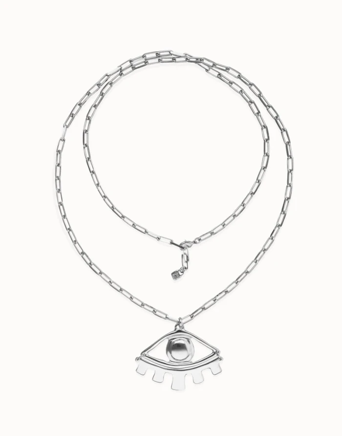 Collar largo bañado en plata de ley con ojo grande