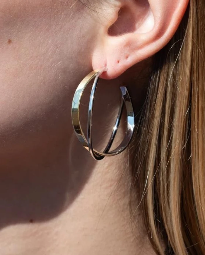 Pendientes aro diseño bicolor con doble raíl entrecruzados