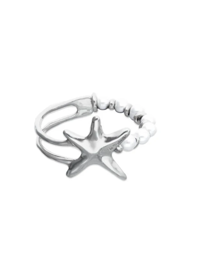 Pulsera semirrígida bañada en plata con perlas y estrella de mar
