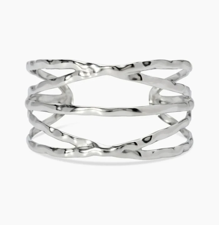 Pulsera de puño de acero martillado