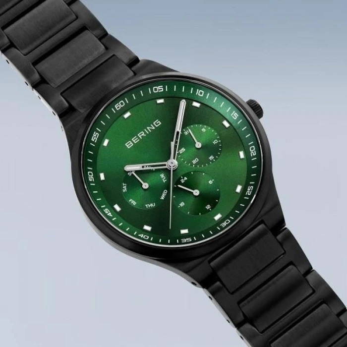 Multifunción con esfera verde