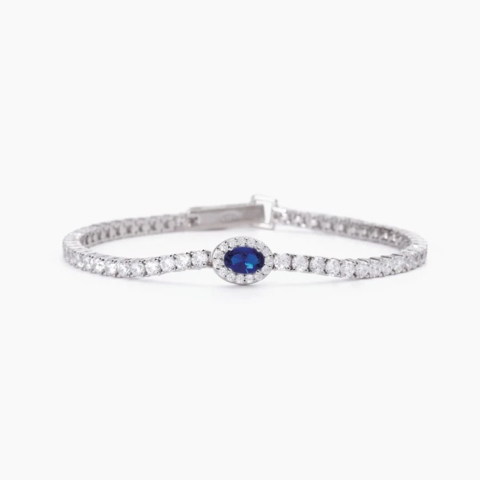 Pulsera de tenis para mujer en plata con zafiro sintético ovalado.