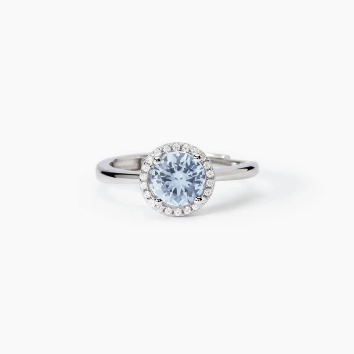 Anillo de plata con aguamarina sintética.RENACIMIENTO