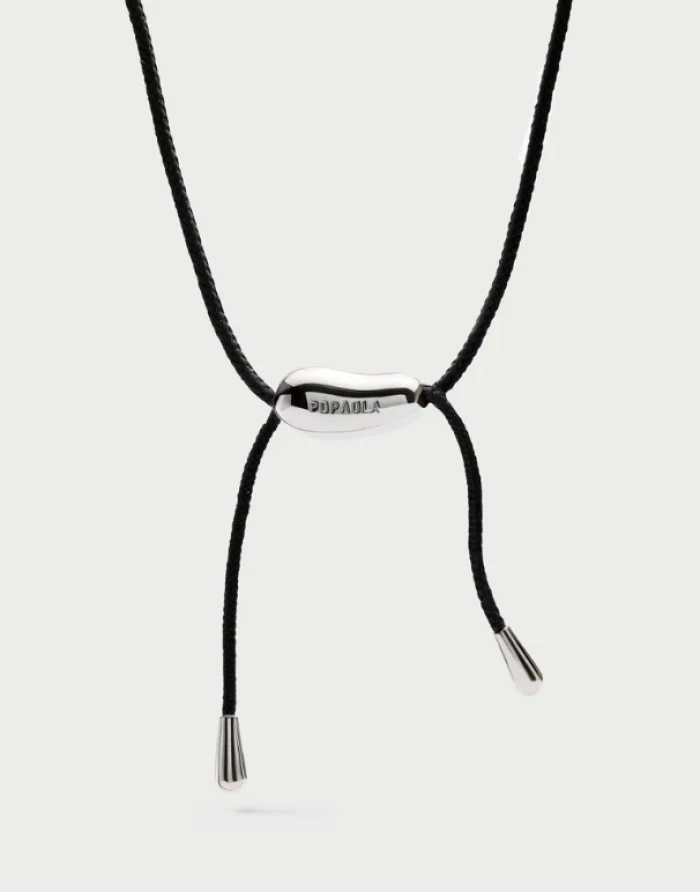 Collar Rodeo de plata con cordón negro