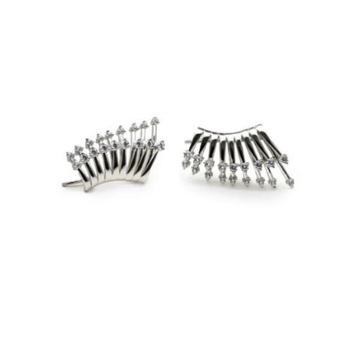 Pendientes trepadores con diseño cascada de plata