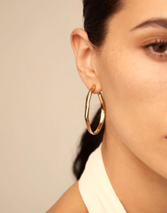 PENDIENTES OHMM DORADO