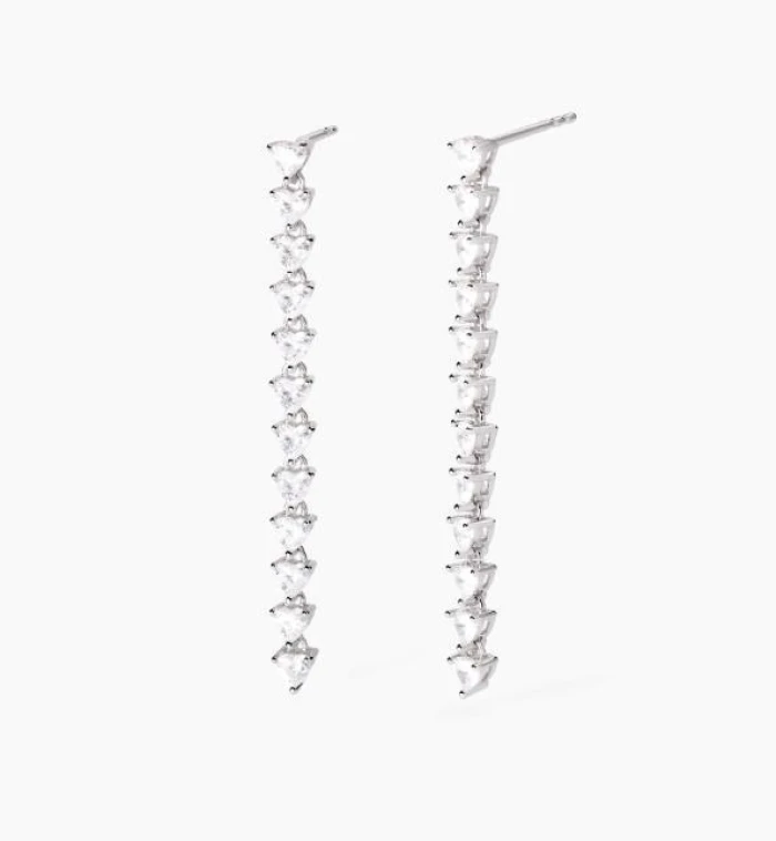 Pendientes con circonitas talla corazónNo será una aventura