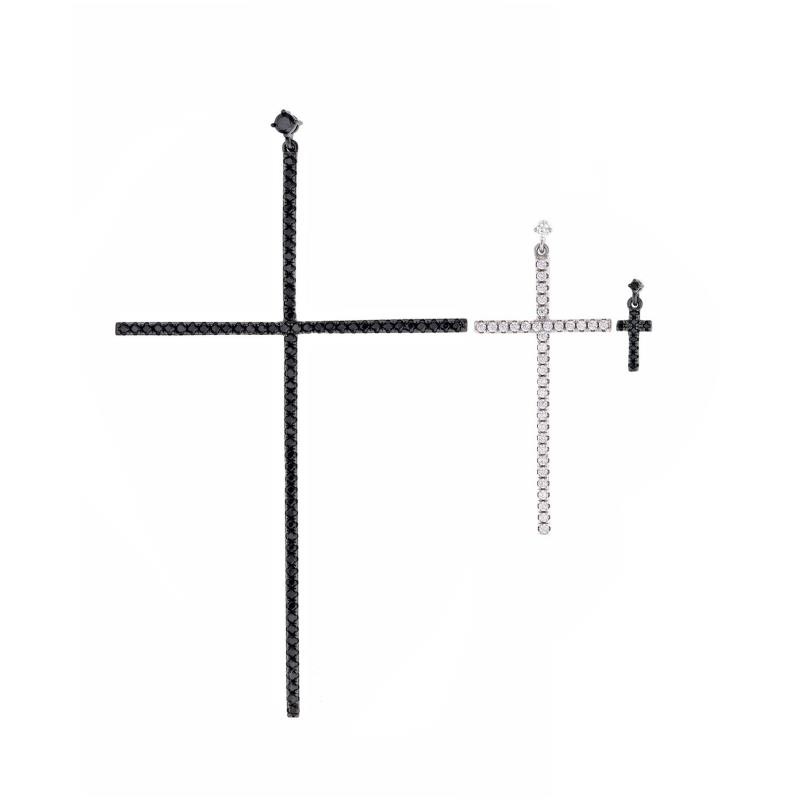 PENDIENTES TRES CRUCES