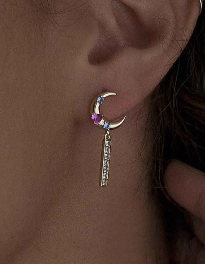 Pendientes con colgantes diseño lunar con gemas de colores