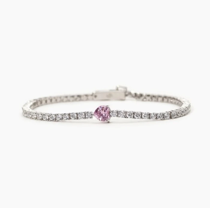 Pulsera de tenis plateada con circonita y corazón rosa