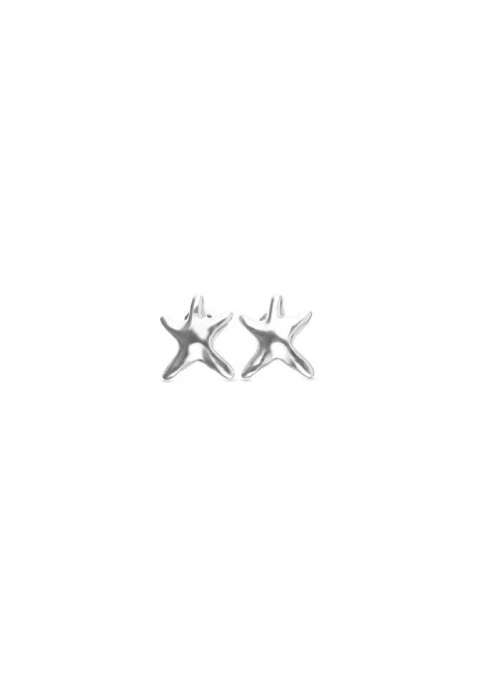 Pendientes pequeños bañados en plata estrellas de mar