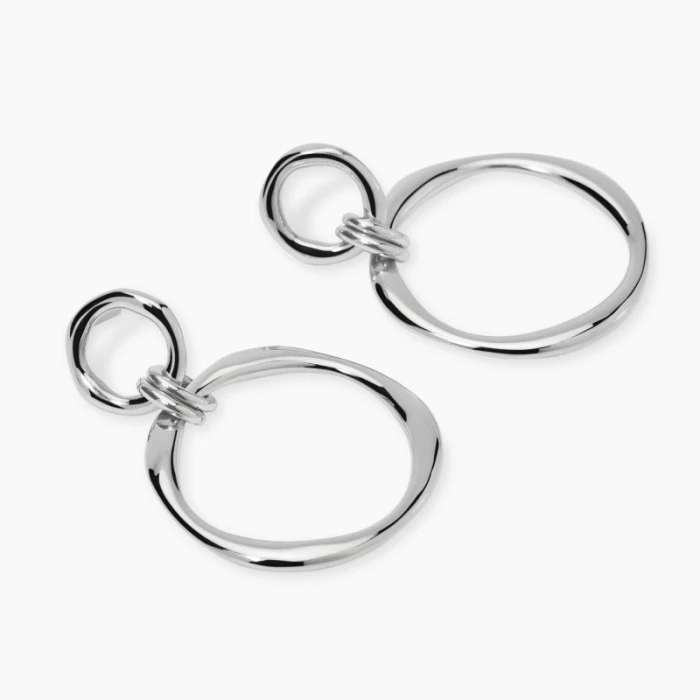 Pendientes con colgantes redondos