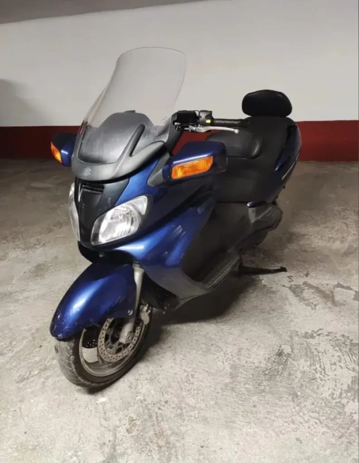 SUZUKI BURGMAN 650